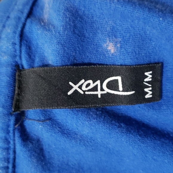 Blue Dtox V-neck Tee - Picture 3 of 4